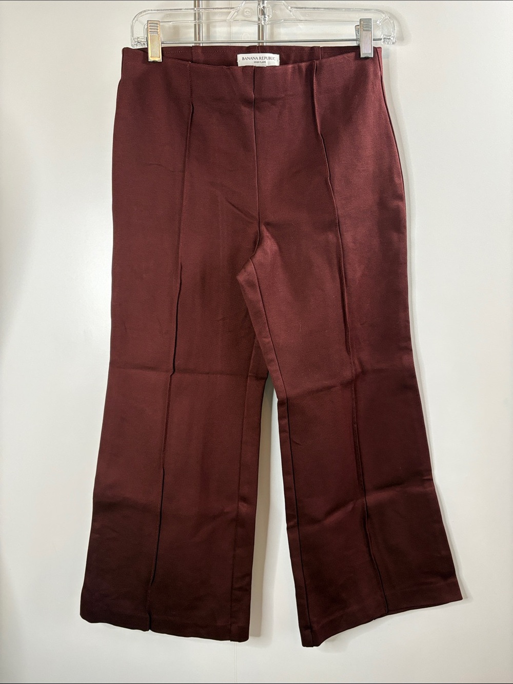 Banana Republic Deep Wine Everywhere Ponte High Rise Crop Flare M/P
